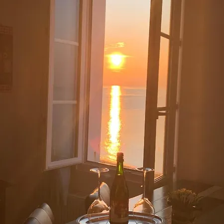 Le Noroit Vue Sur * エトルタ