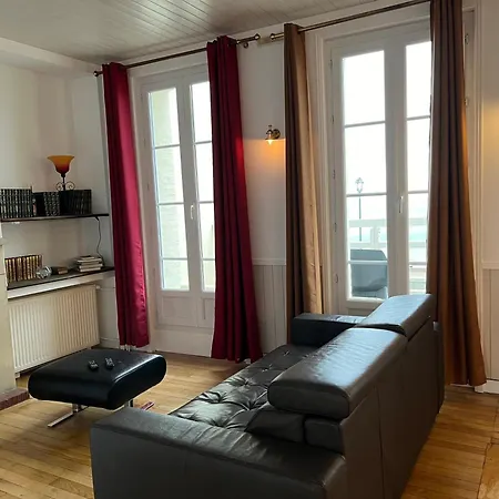 Le Noroit Vue Sur * Etretat