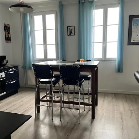 Le Noroit Vue Sur * エトルタ